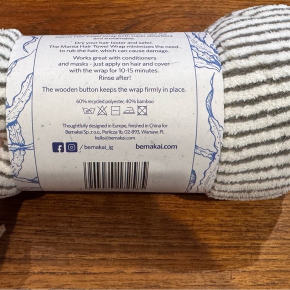 Be Makai Manta Hair Towel White & Gray Wrap - Picture 6 of 7